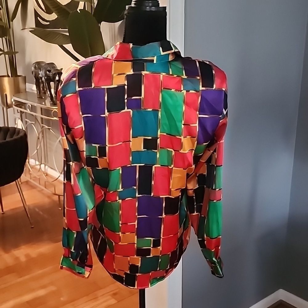 Notations Multi-Color Geometric Button-Up Blouse - Picture 3 of 3